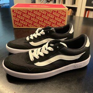 Vans Cruze Too Comfy Cush Sneakers - NWT - Size 9.5 Mens, 11 Womens